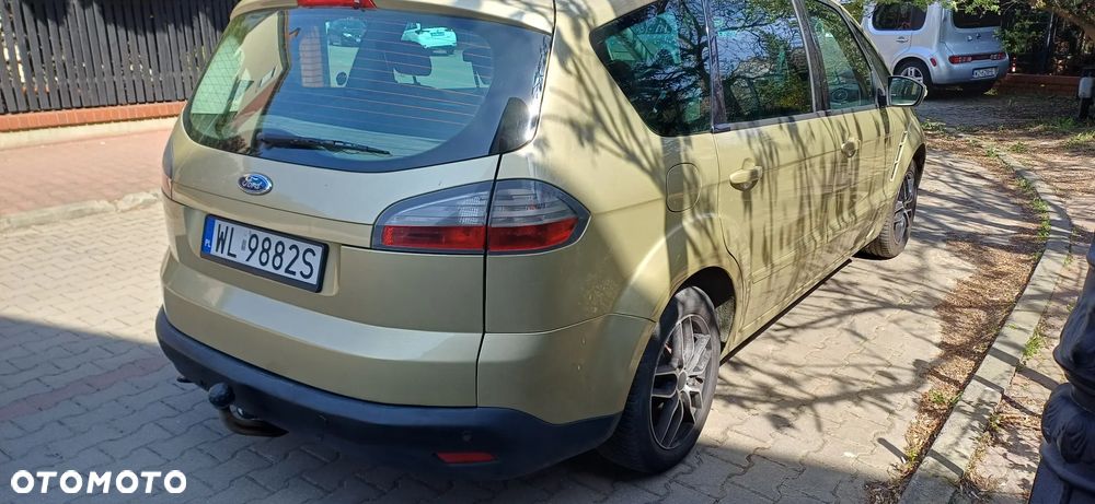Ford S-Max - 4