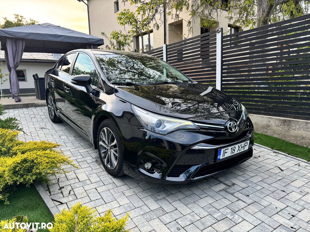 Toyota Avensis - 1