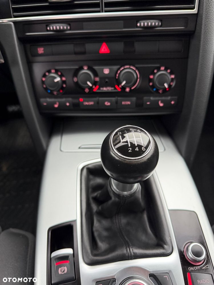 Audi A6 Avant - 16