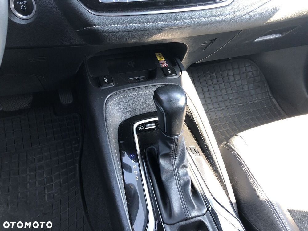 Toyota Corolla 1.8 Hybrid Style - 15