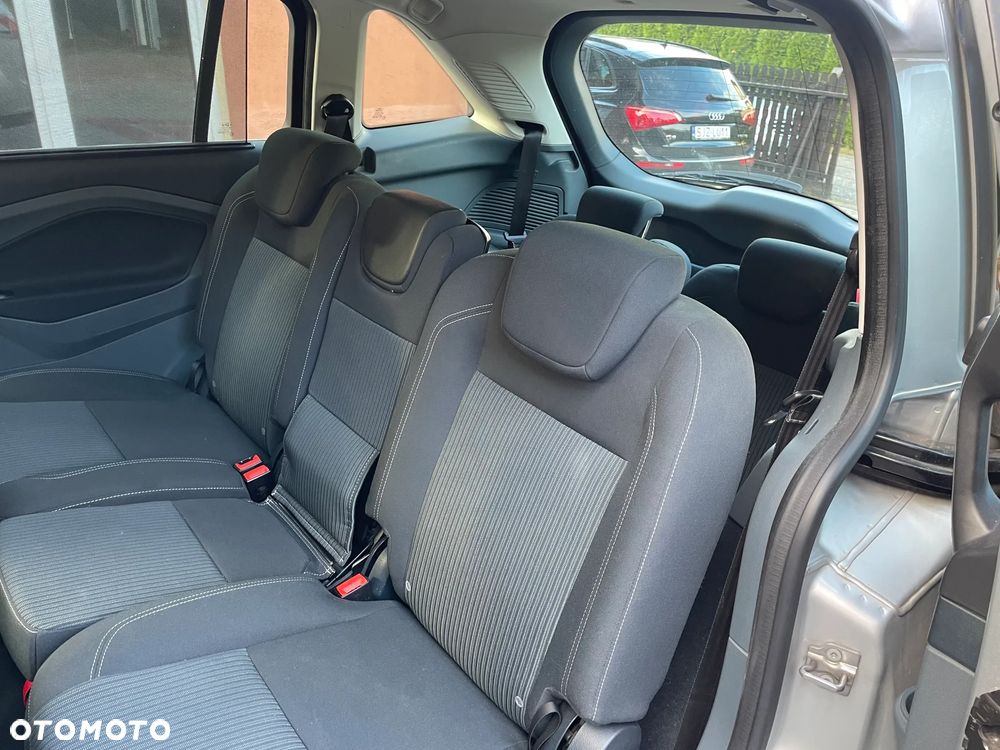 Ford Grand C-MAX 2.0 TDCi Titanium - 18