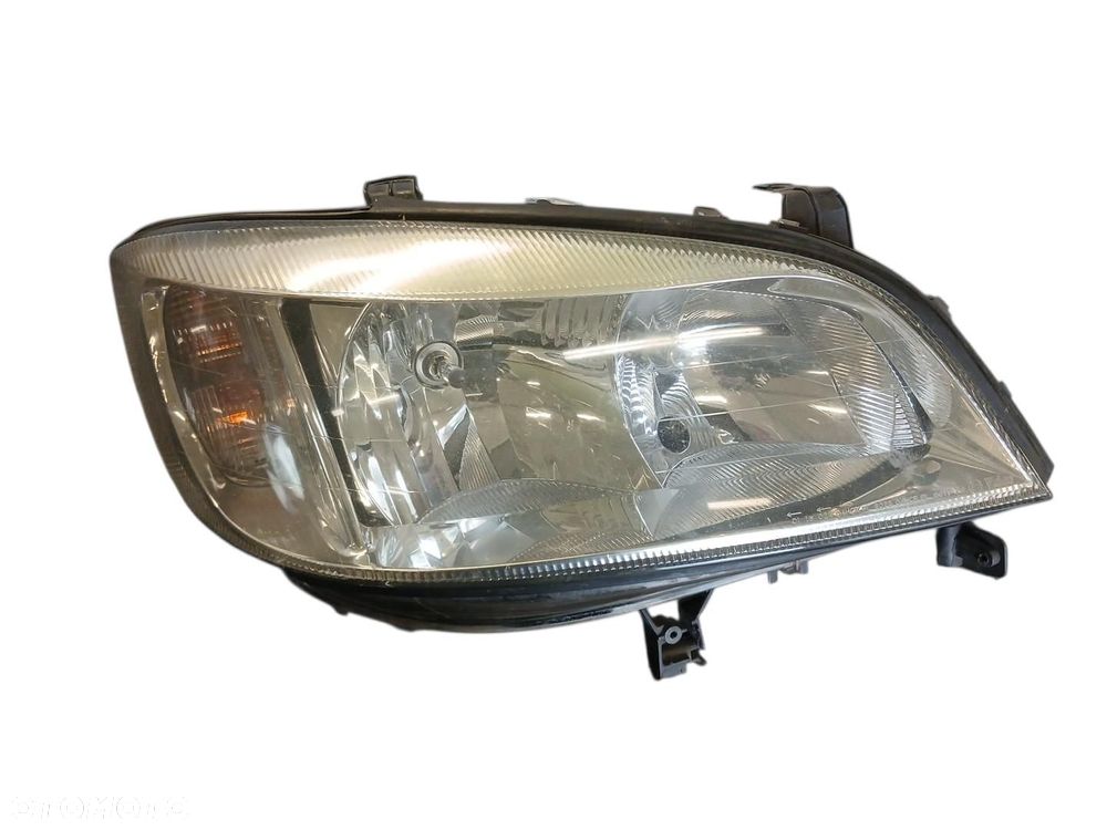LAMPA PRAWA PRZEDNIA OPEL ZAFIRA A - 1
