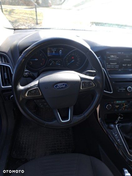 Ford Focus 1.5 TDCi Titanium - 6