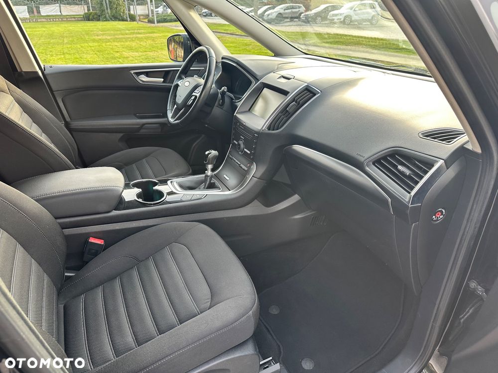 Ford Galaxy 2.0 TDCi Titanium - 35