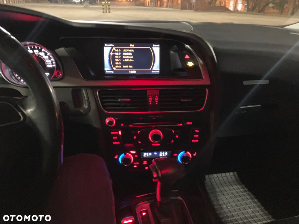 Audi A5 Coupé 2.0 TFSI quattro S tronic - 9