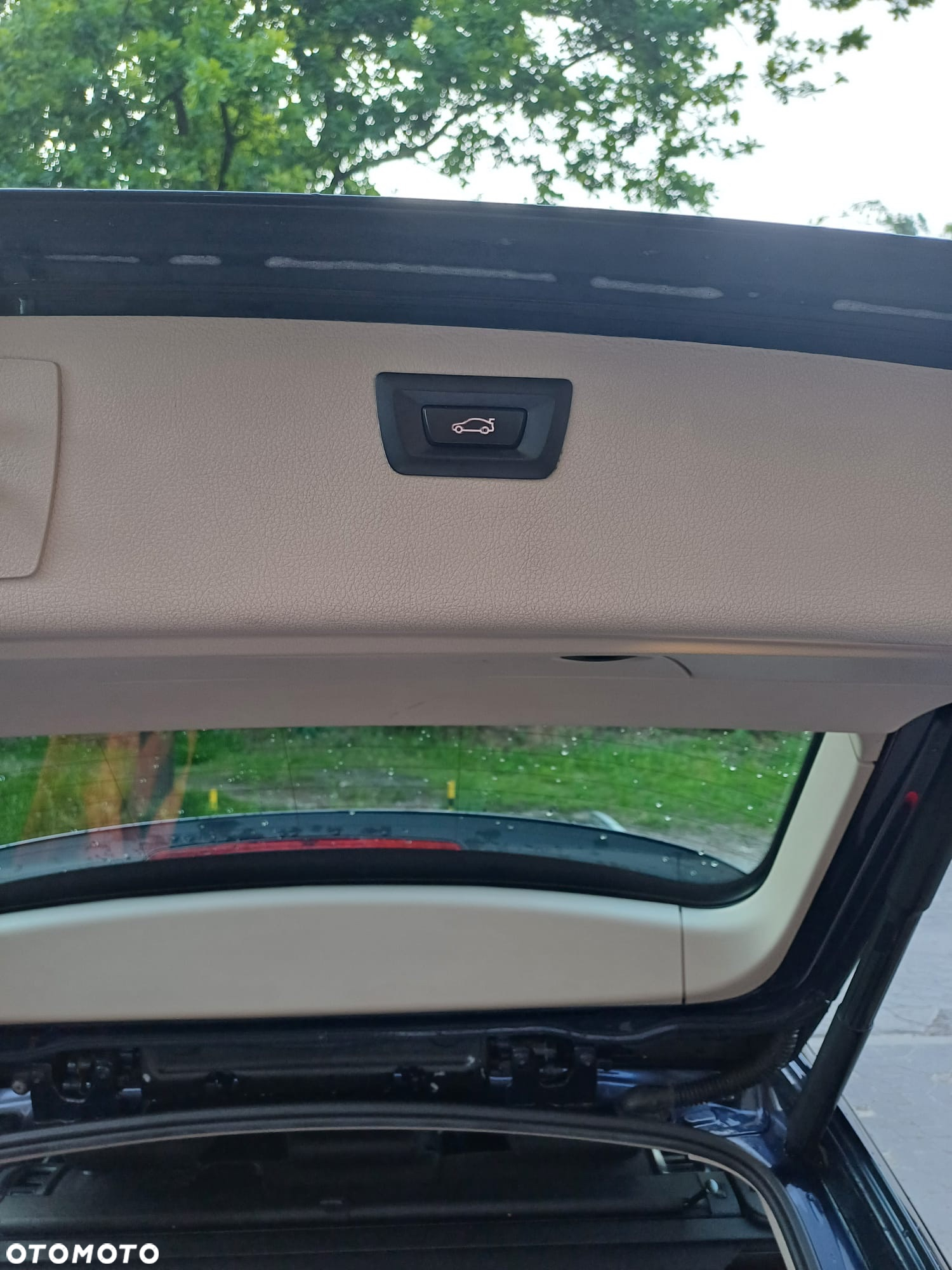 BMW Seria 3 330i xDrive - 5