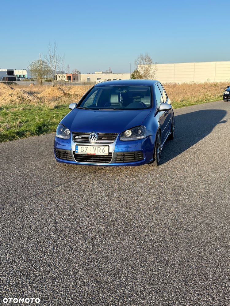 Volkswagen Golf - 4