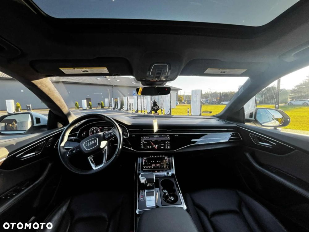 Audi Q8 SUV TFSI quattro 250 kW tiptronic S line business - 22