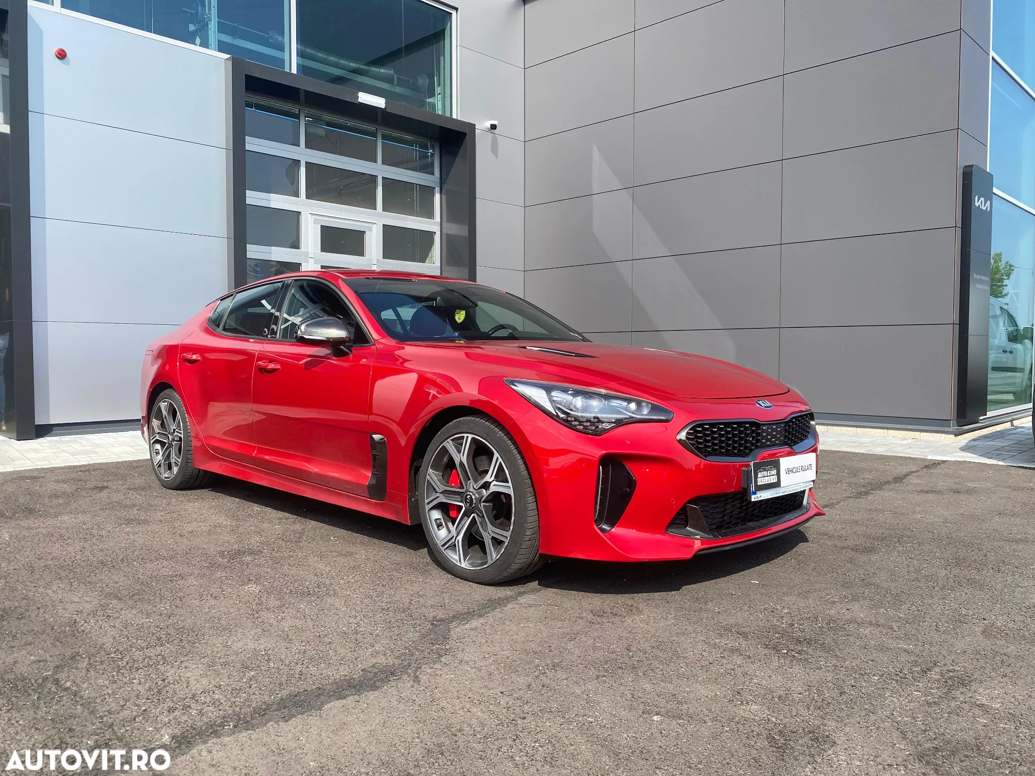 Kia Stinger 3.3 T-GDI AWD GT - 2