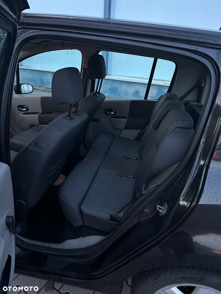 Renault Modus - 8
