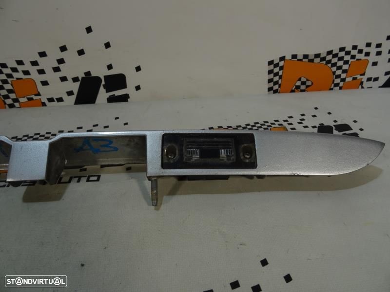 Puxador Da Tampa Da Mala Audi A3 (8L1)  Friso / Puxador Da Mala Audi A - 8