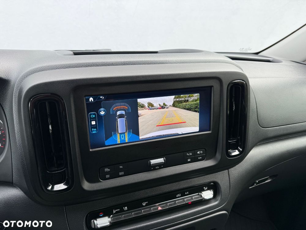 Mercedes-Benz VITO - 13