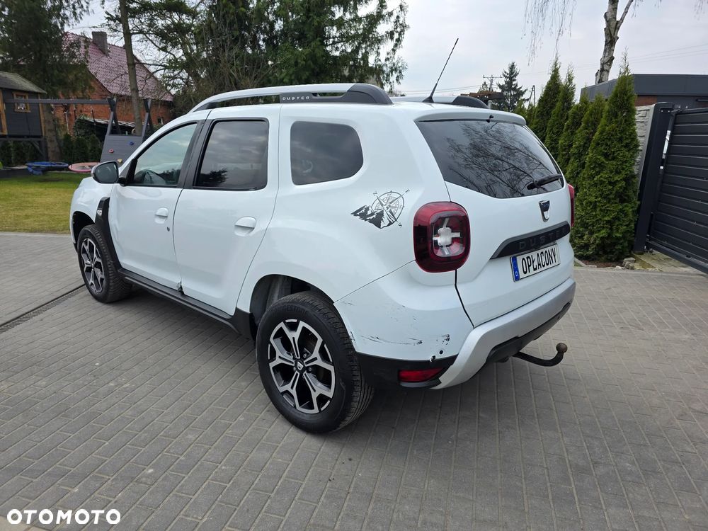 Dacia Duster TCe 100 2WD Celebration - 4