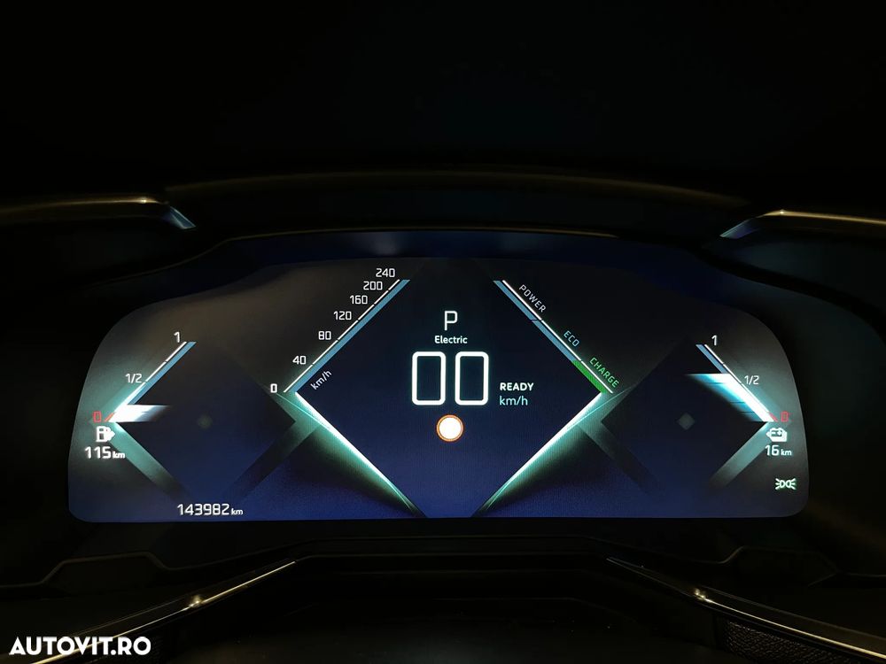 DS Automobiles DS 7 Crossback 1.6 PHeV AWD 300 EAT8 OPERA - 40