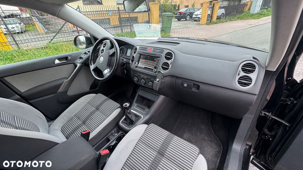 Volkswagen Tiguan 2.0 TSI 4Motion Track & Field - 15