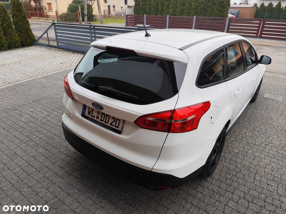 Ford Focus 1.5 TDCi DPF Start-Stopp-System Business - 6