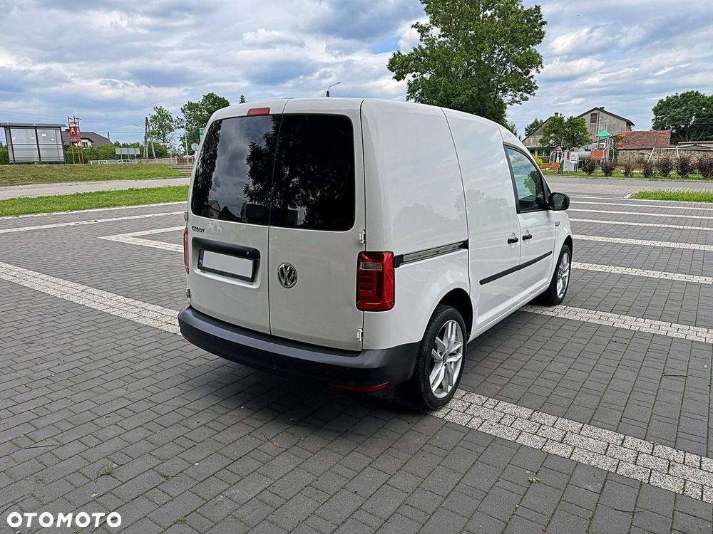 Volkswagen Caddy - 4