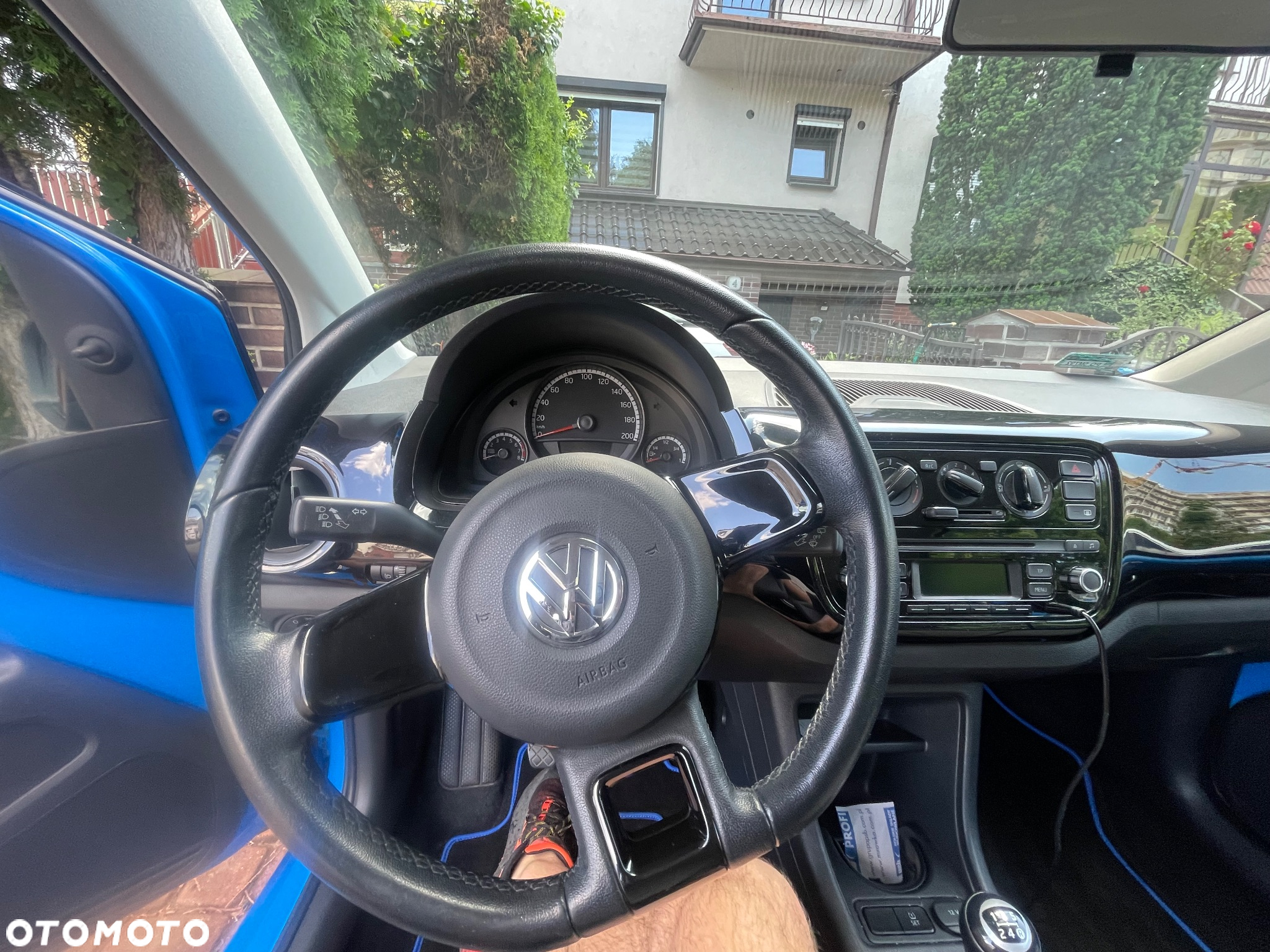 Volkswagen up! 1.0 move - 35