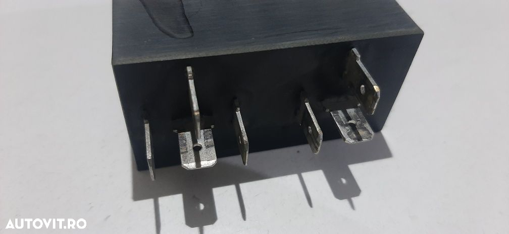 Releu/ unitate de comanda usi autobuz Bova marca Mayser SG-RSV 205/2 - 2