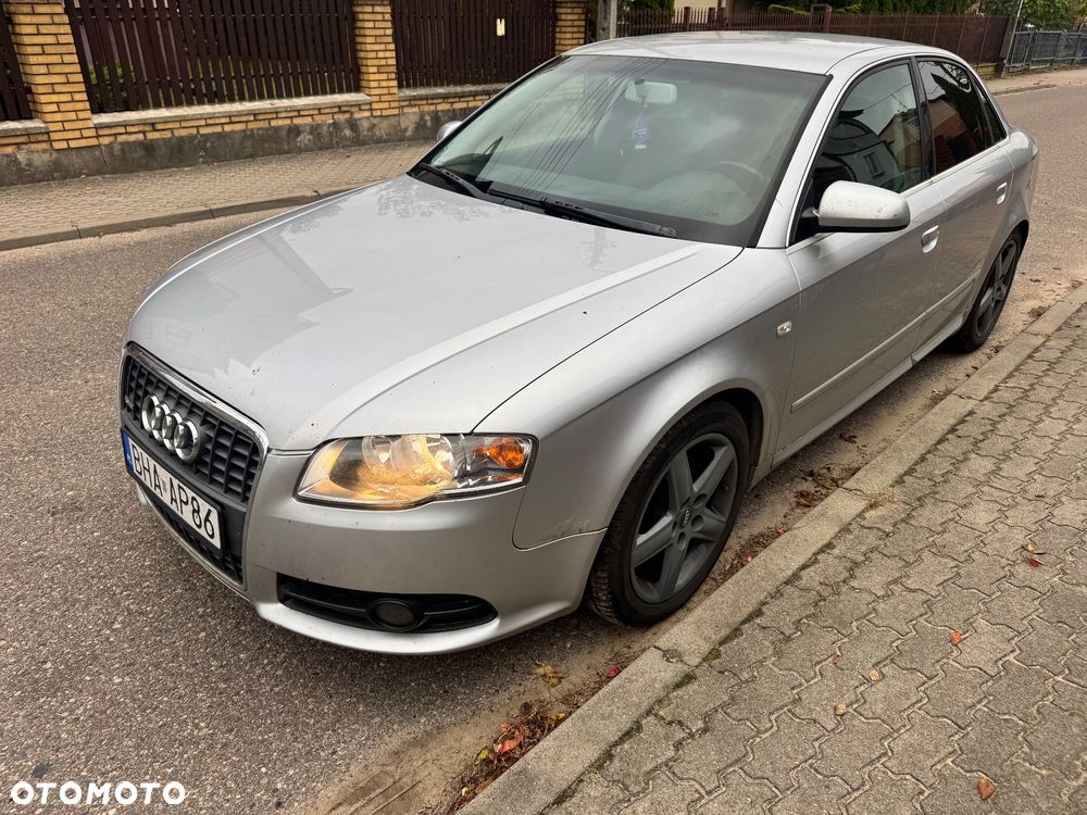 Audi A4 Limousine