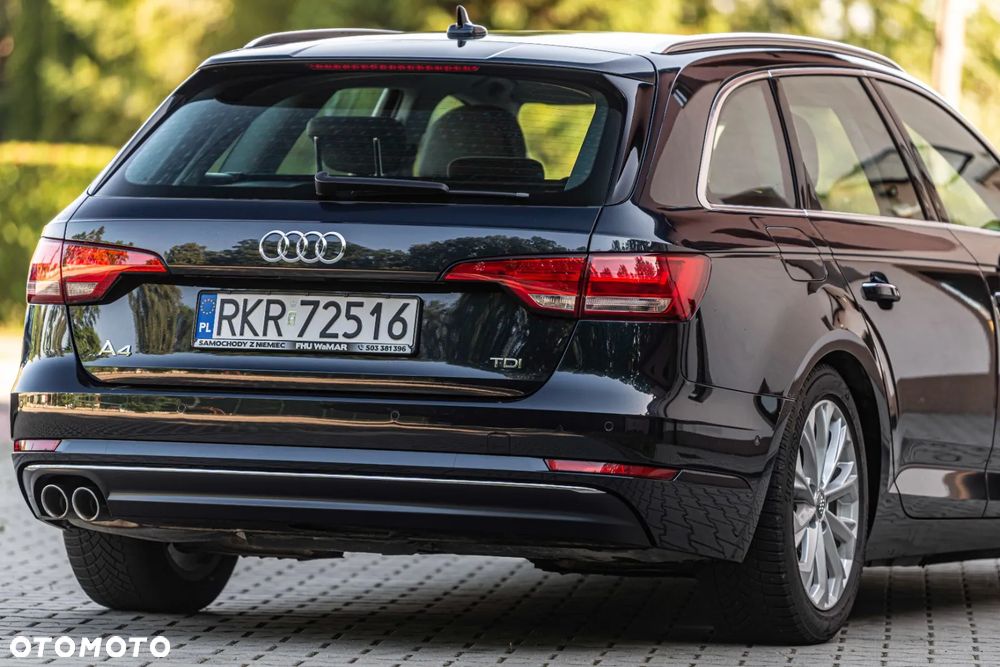 Audi A4 Avant 2.0 TDI S tronic - 4