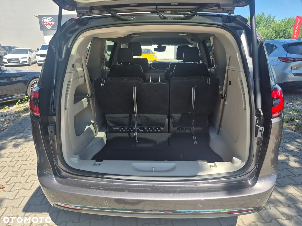 Chrysler Pacifica - 15