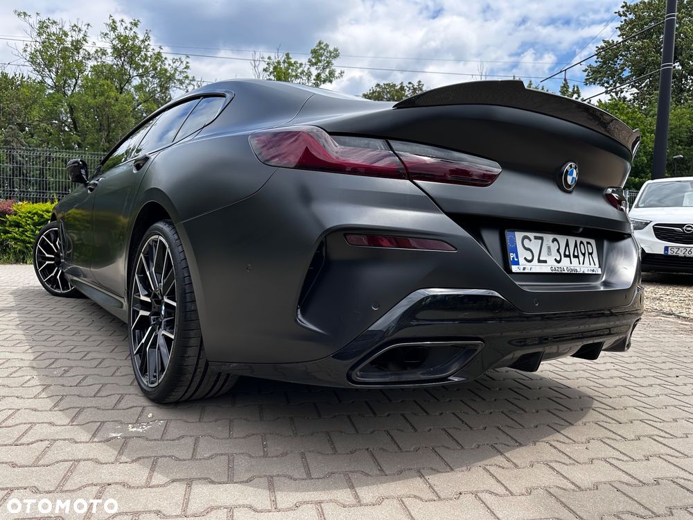 BMW Seria 8 - 14