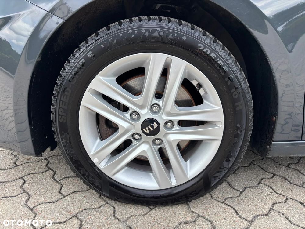 Kia Ceed 1.6 CRDi SCR L Business Line DCT - 36