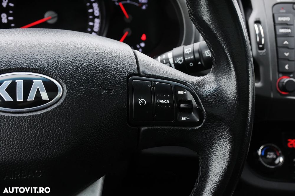 Kia Sportage 2.0 DSL HP 6AT 4x4 Style - 18