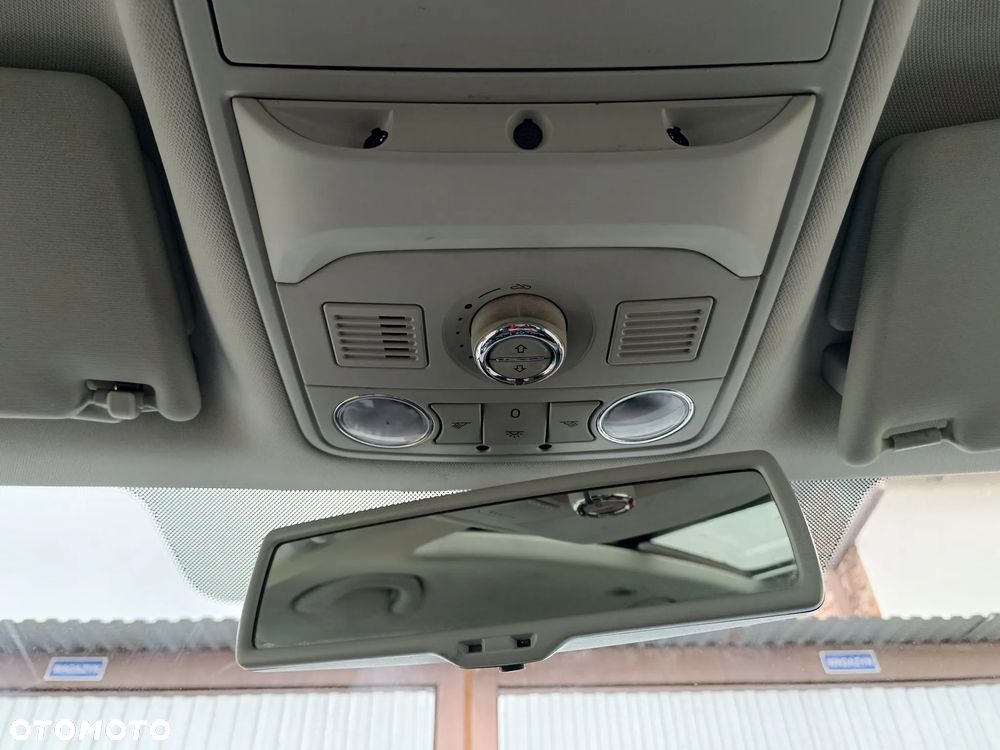 Skoda Yeti 2.0 TDI DPF 4x4 Edition DSG - 33