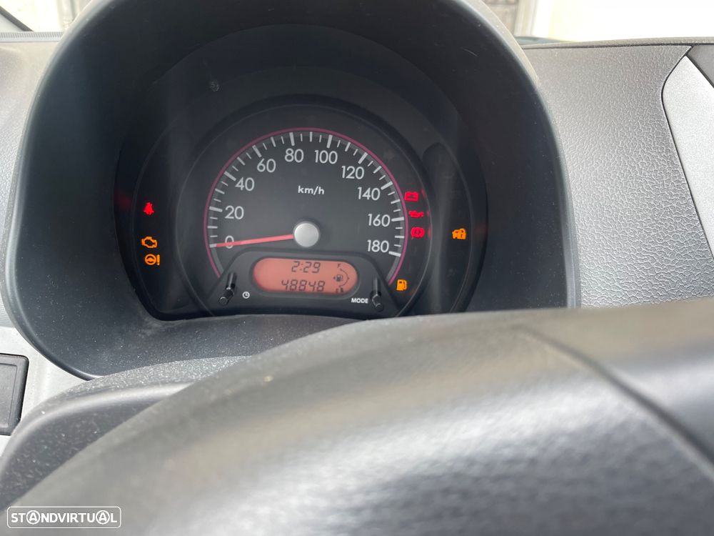 Suzuki Alto 1.0 GA - 16