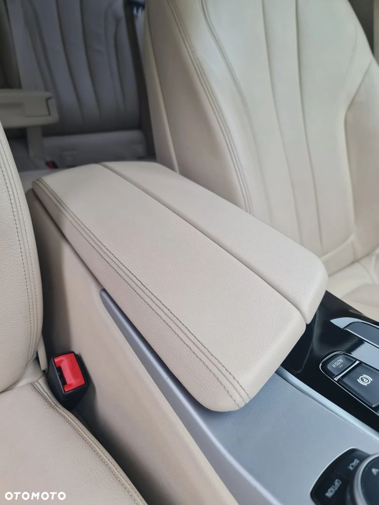 BMW Seria 5 520d xDrive Luxury Line sport - 19