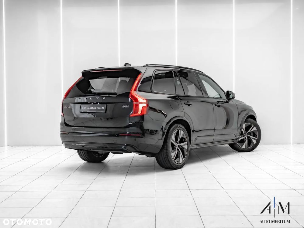 Volvo XC 90 B5 D AWD Ultimate Dark 7os - 5