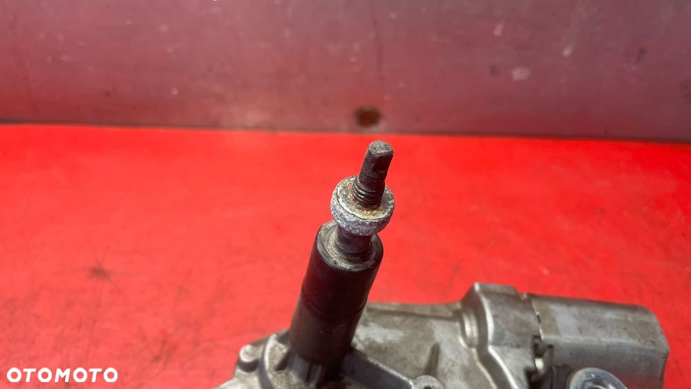 Volkswagen Touran I Silniczek wycieraczki szyby tylnej 1T0955711 - 3