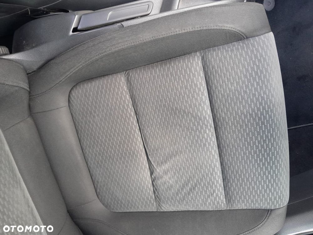 Volkswagen Golf Plus 2.0 TDI Comfortline - 10