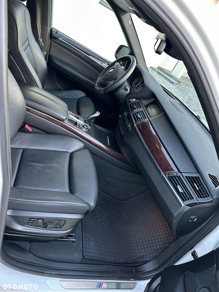 BMW X5 4.0d xDrive - 9