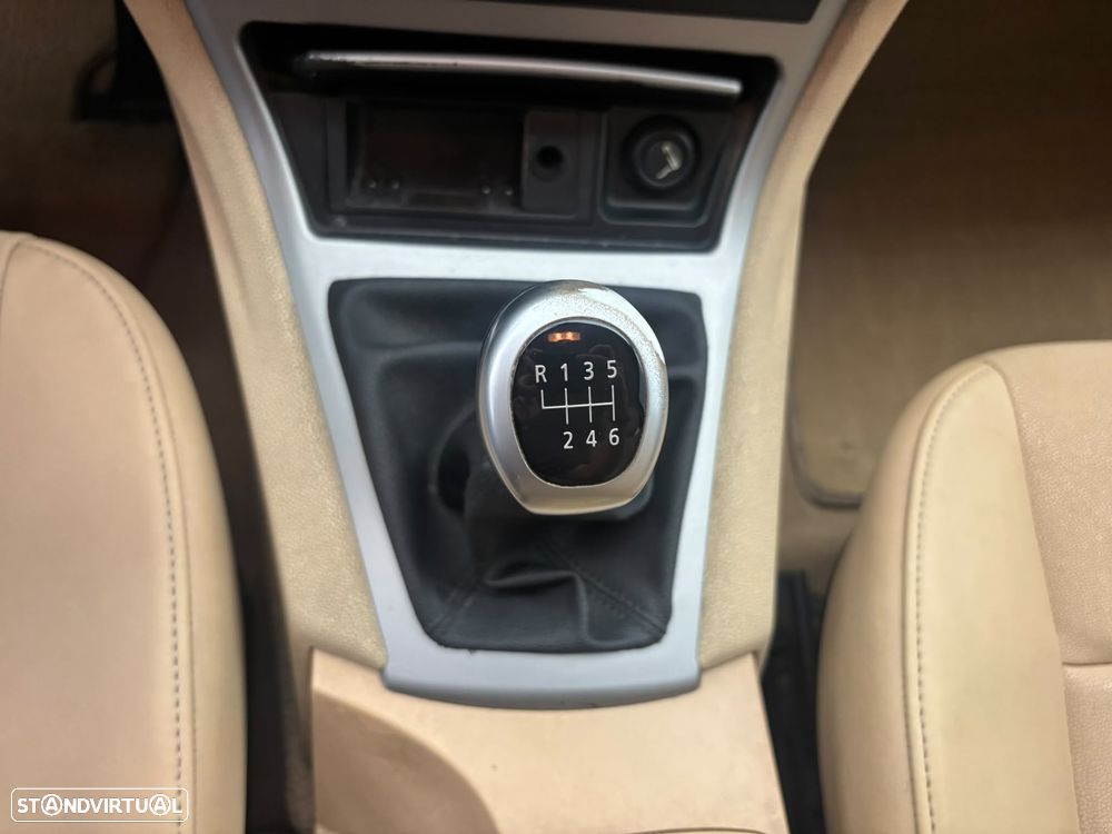 BMW X3 2.0 d - 11