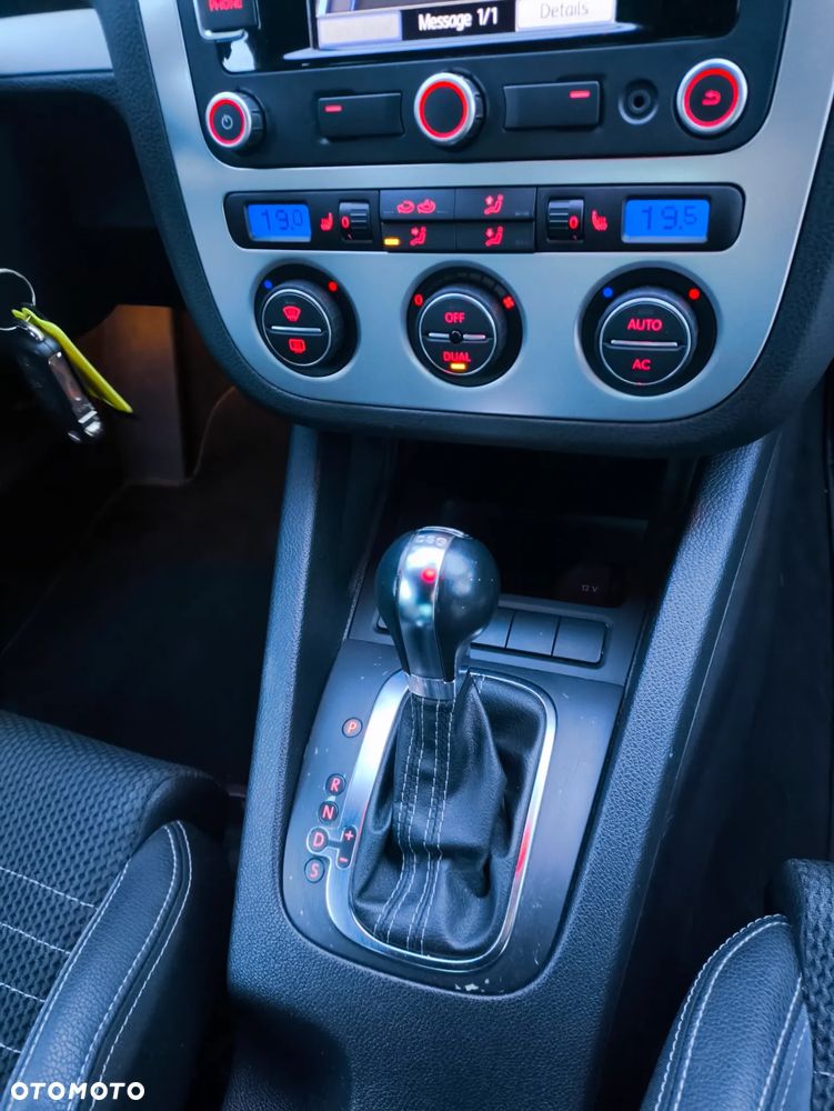 Volkswagen Scirocco 1.4 TSI DSG Team - 35