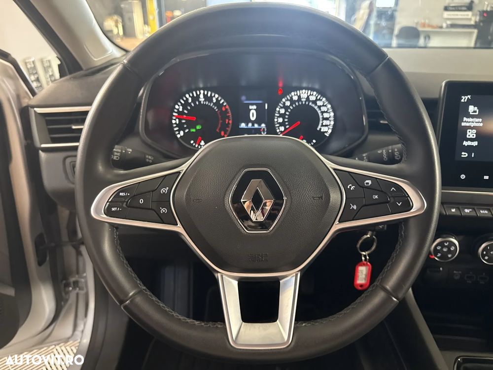 Renault Clio - 17