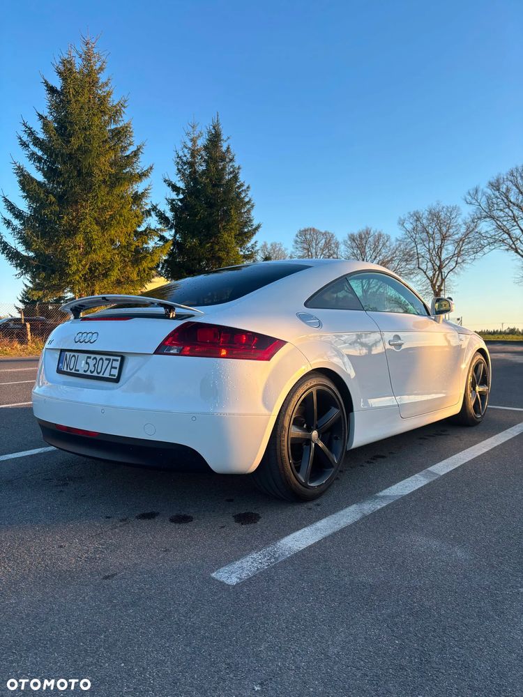Audi TT Coupé - 10