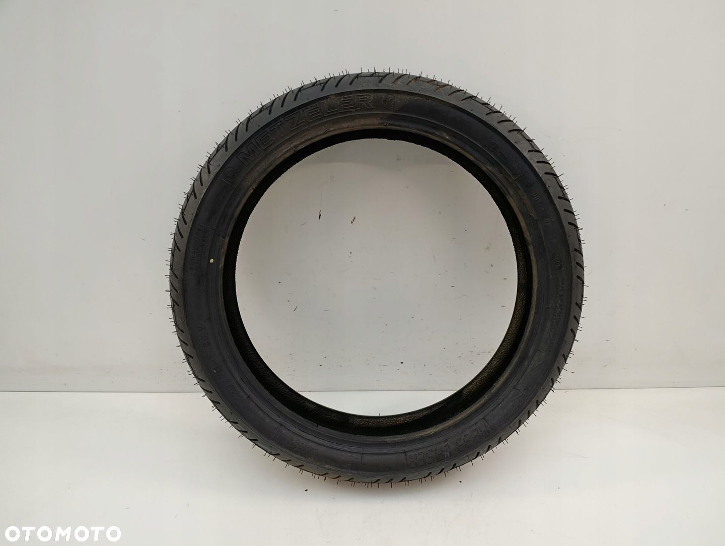 OPONA METZELER ME33 LASER 120-70-17 01r. - 1