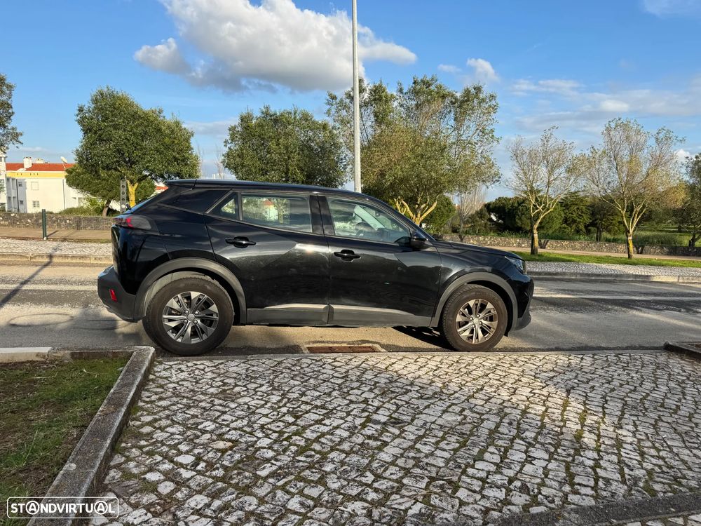 Peugeot 2008 PureTech 130 EAT8 Allure - 4