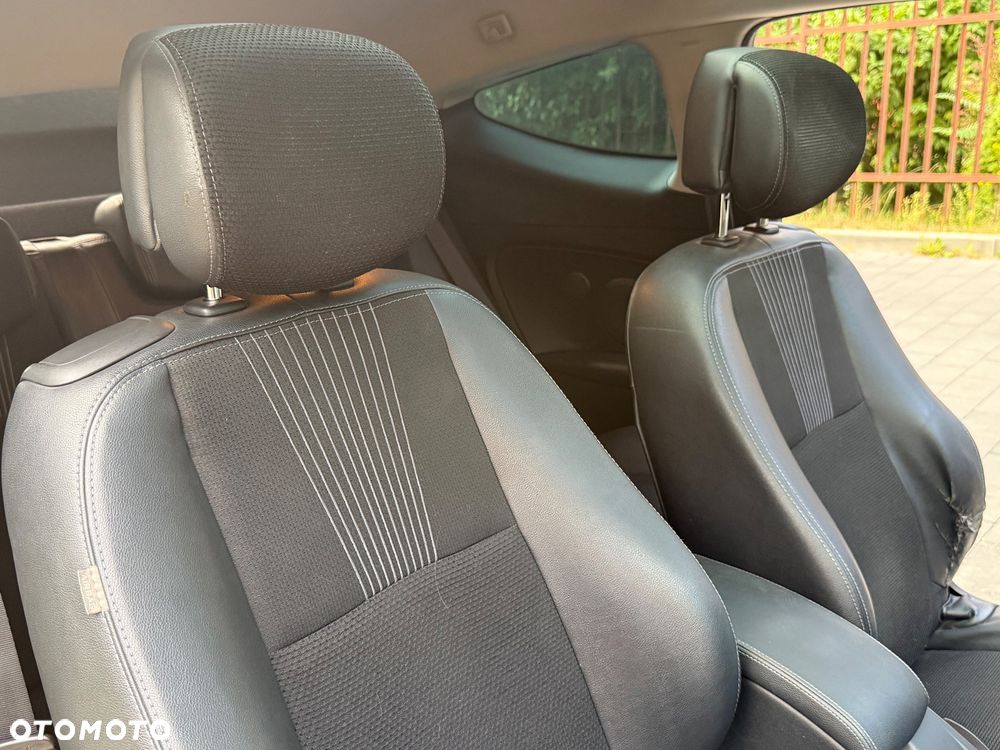 Renault Megane 2.0 dCi Dynamique - 28