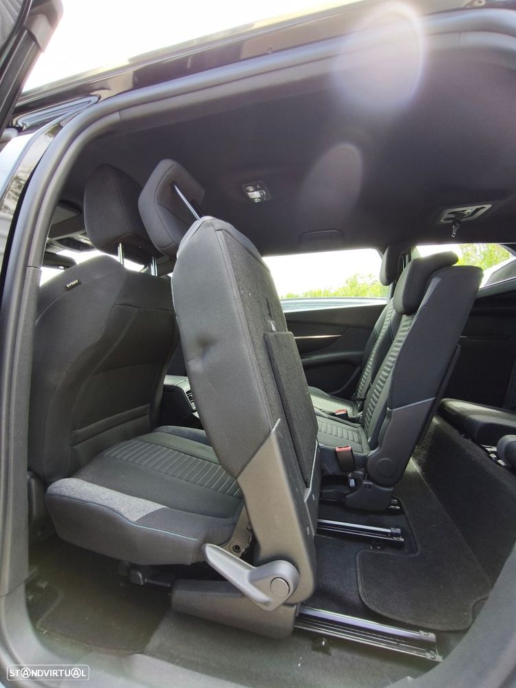 Peugeot 5008 1.5 BlueHDi Active Pack EAT8 - 24