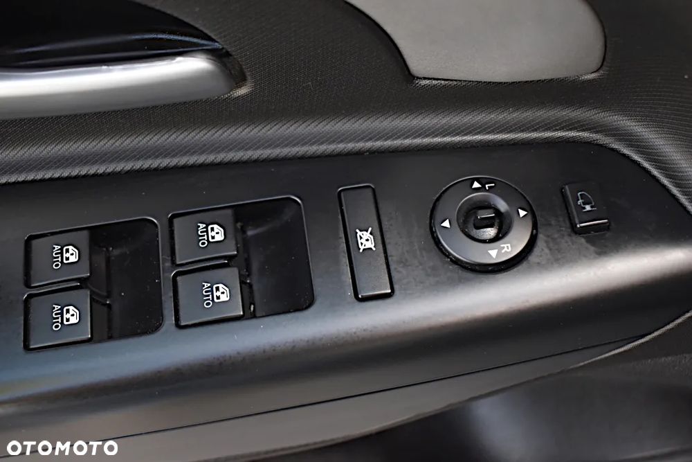 Kia Ceed - 24