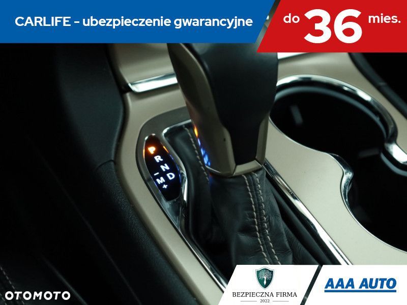 Jeep Grand Cherokee - 19