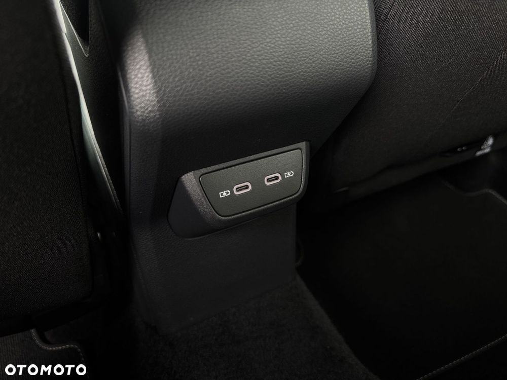 Volkswagen Taigo - 27