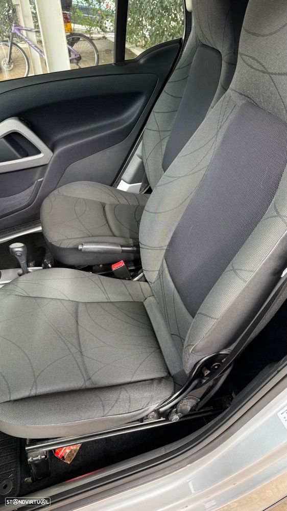 Smart ForTwo Coupé 0.8 cdi Passion 54 - 8