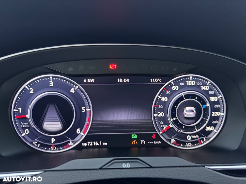 Volkswagen Passat Alltrack 2.0 TDI SCR 4Motion DSG - 33