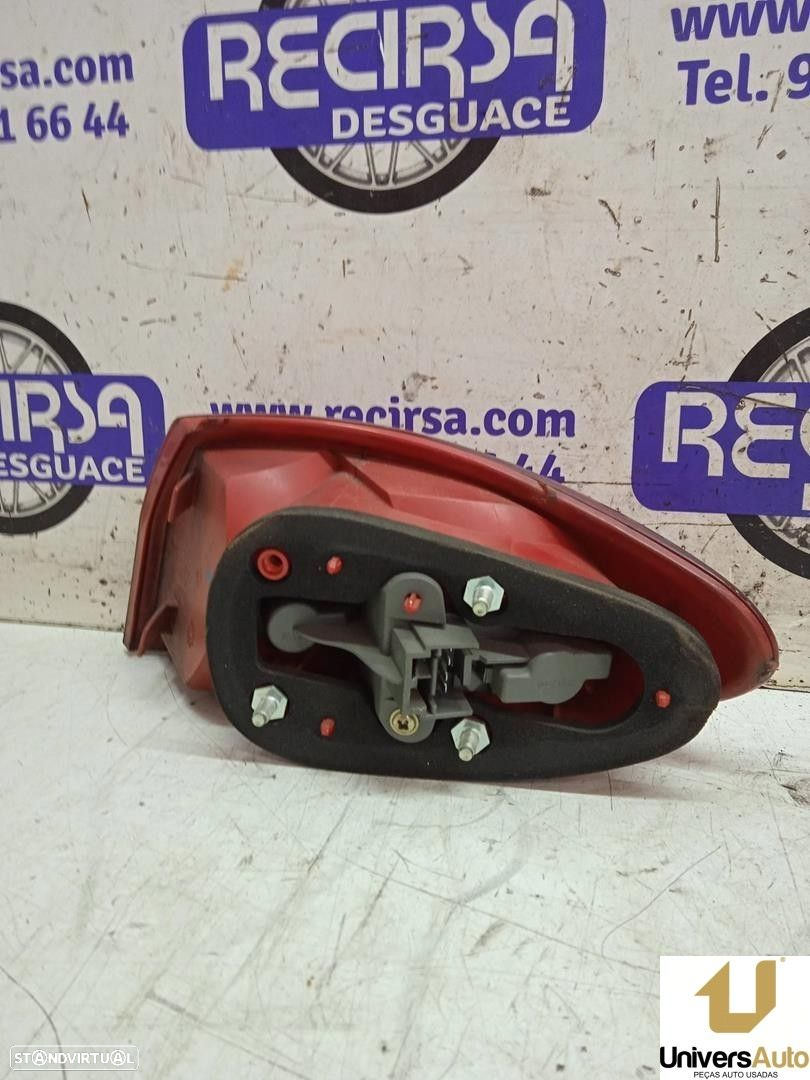 FAROLIM TRASEIRO ESQUERDO ALFA ROMEO 147 2006 -46556349 - 2